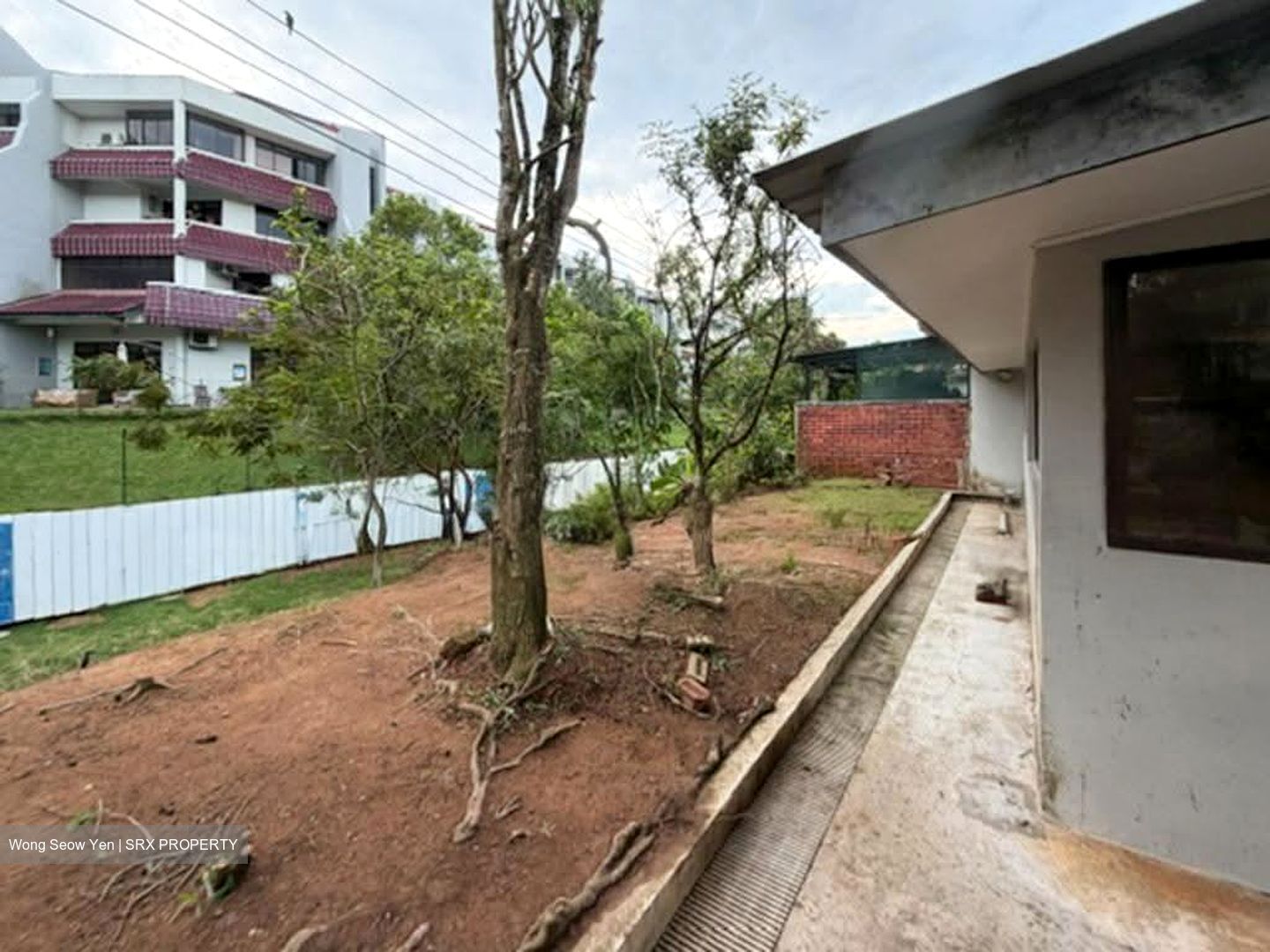 Adelphi Park Estate (D20), Terrace #610576721